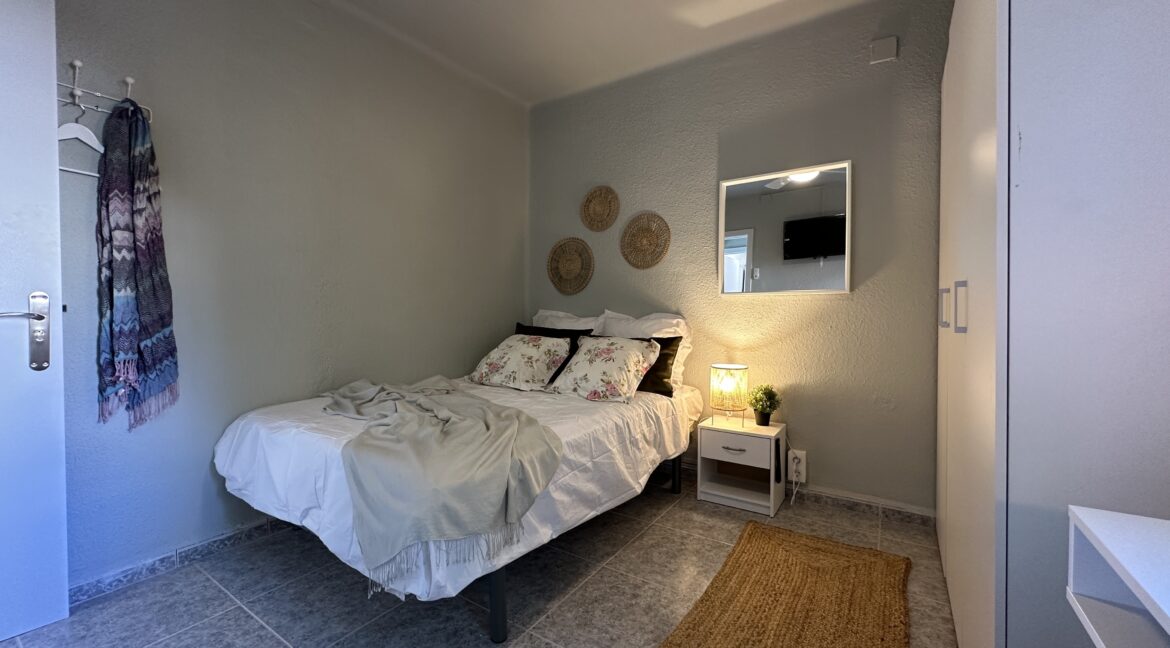 HABITACIÓN MORADA