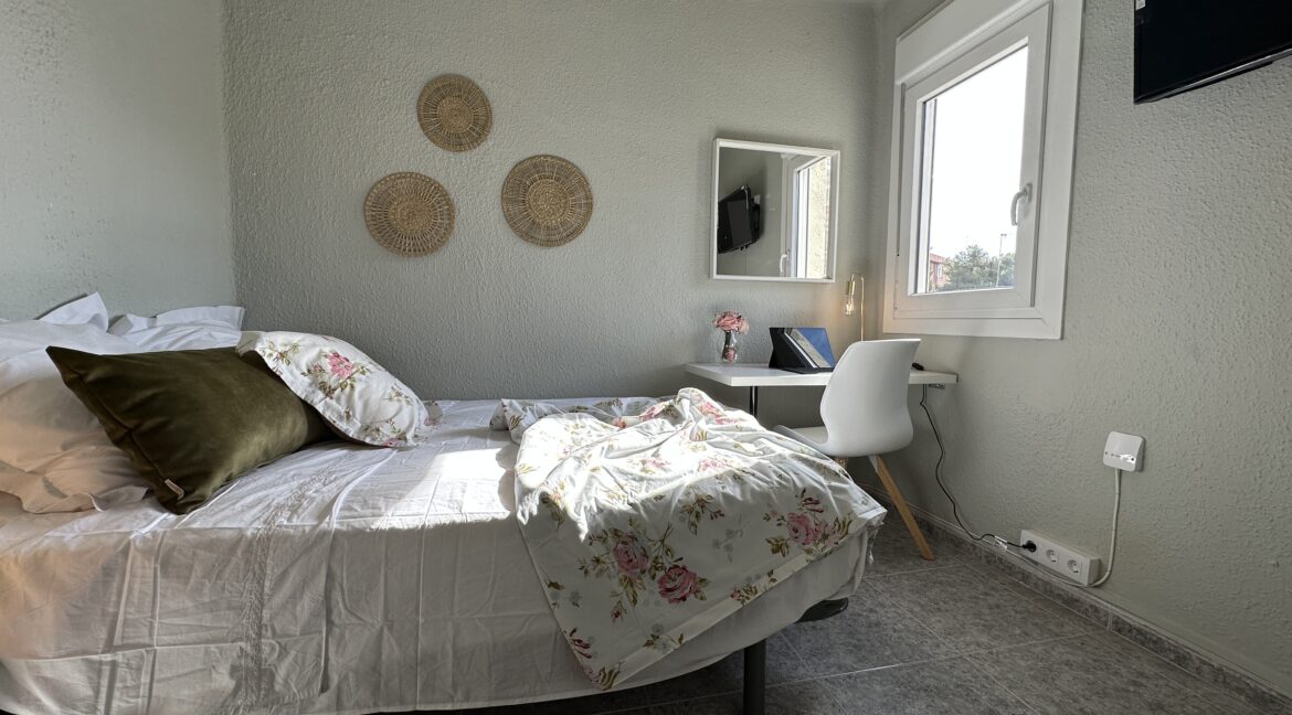 HABITACIÓN NARANJA II