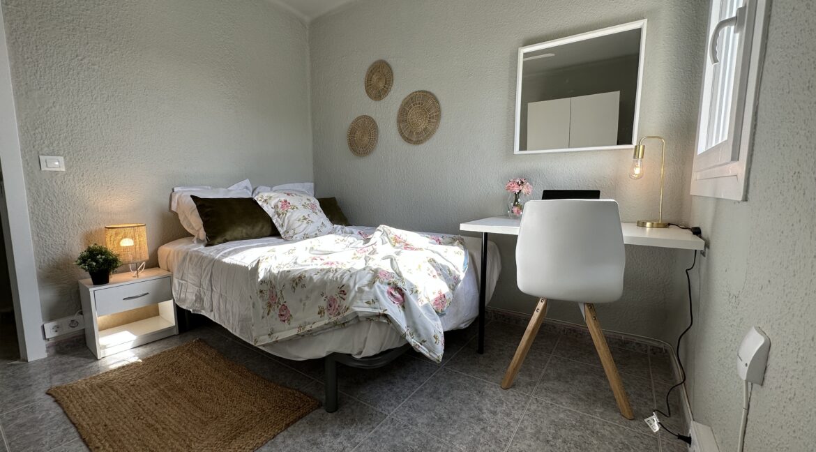 HABITACIÓN NARANJA IV
