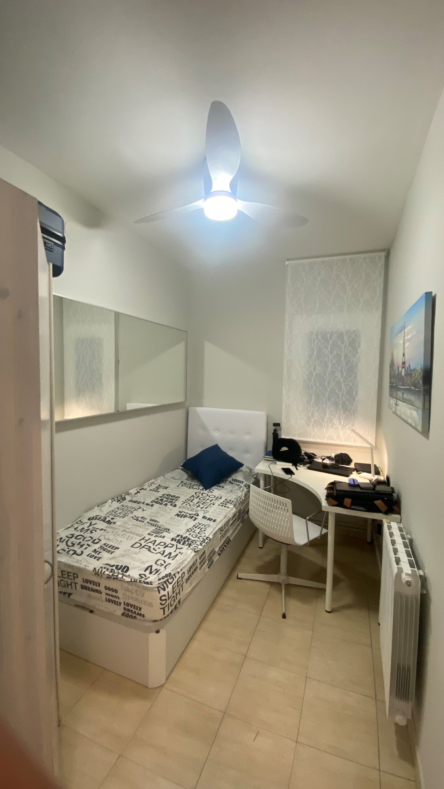 Code 1017694. Brand new student flat. Centrally located, five minutes from the Catalan railways, “Creu Alta” station Sabadell.