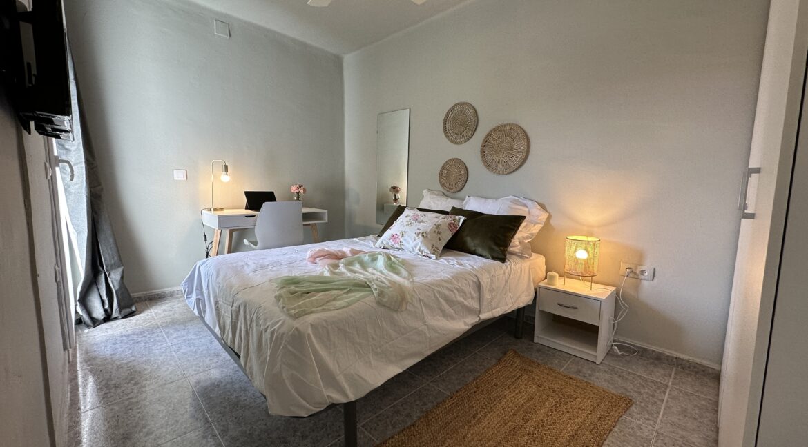 HABITACIÓN ROJA